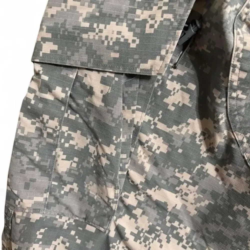 U.S. Army Woolrich ACU Digital Camo Combat Uniform Trousers Medium Regular